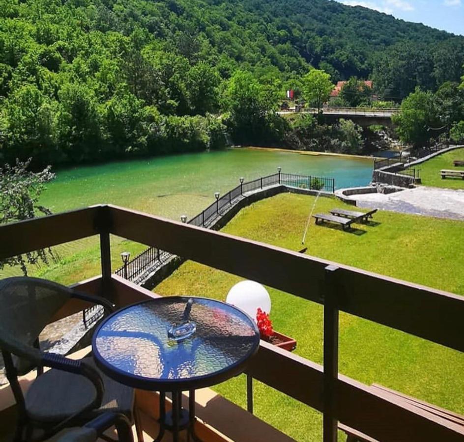 Jazina Hotel Требинє Екстер'єр фото