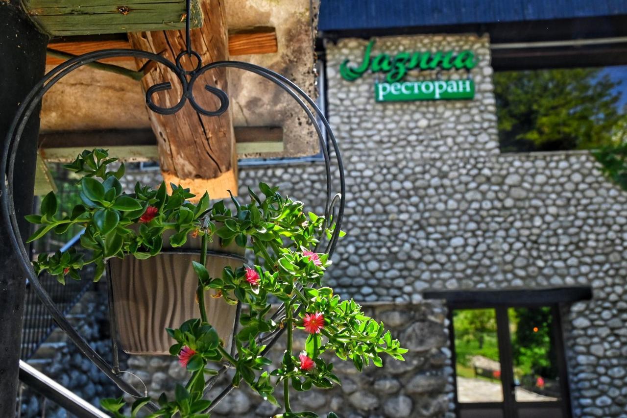 Jazina Hotel Требинє Екстер'єр фото